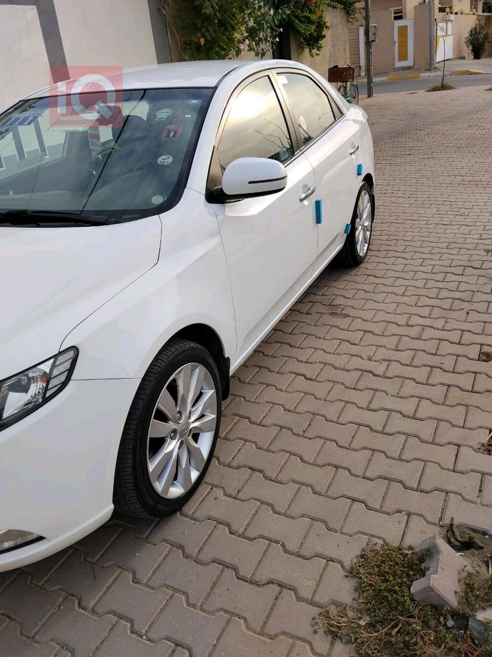 كيا سيراتو